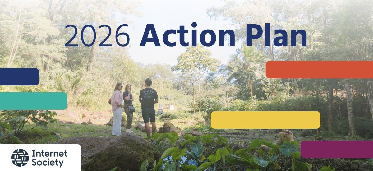 Three people surrounded by nature. Text reads: 2026 Action Plan 相关推荐合集