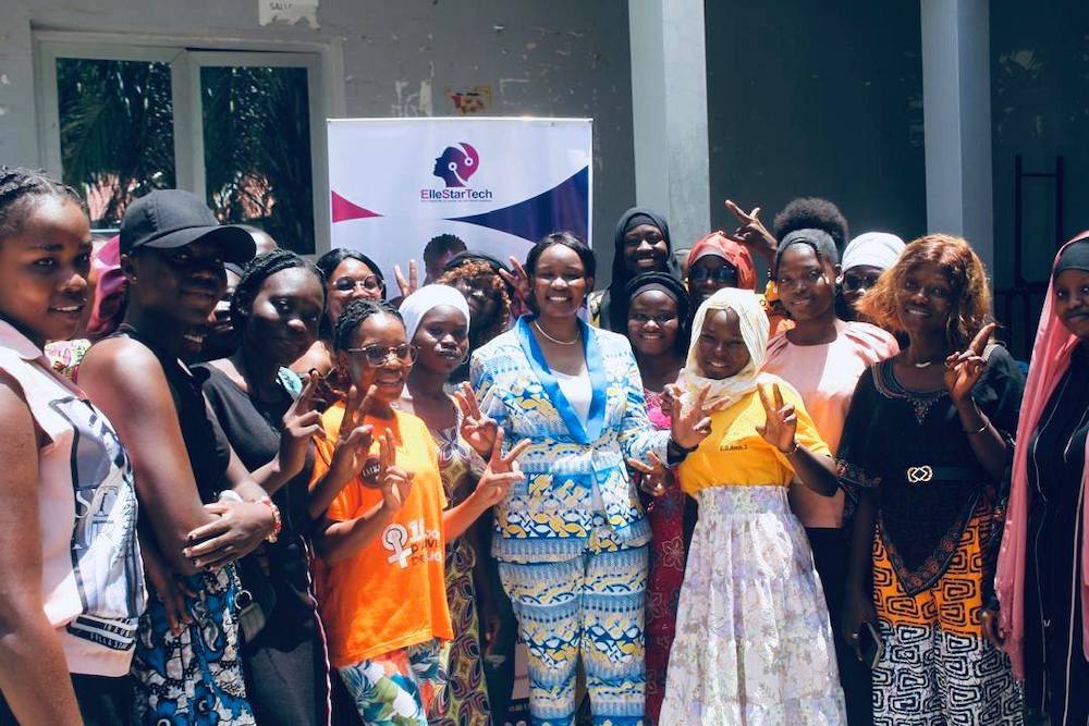 A large group of women standing together at an Internet Society Chad Chapter event