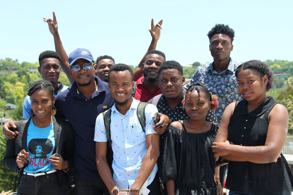 Participants at a community networks training from the Haiti Chapter